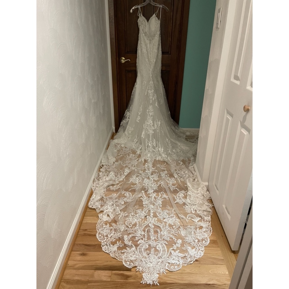 BRAND NEW Kitty Chen Wedding Dress - Picture 3 of 11